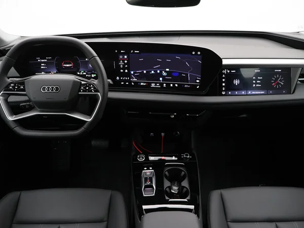 AUDI A6 Sportback e-tron (2026) — foto 16 van 22