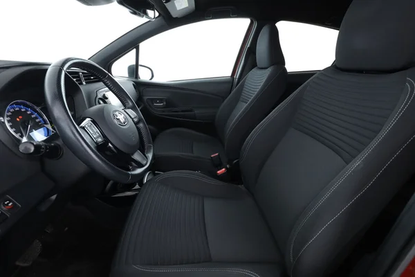 Toyota Yaris (2017) — foto 16 van 16