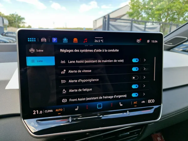 VOLKSWAGEN ID.3 (2025) — foto 8 van 20