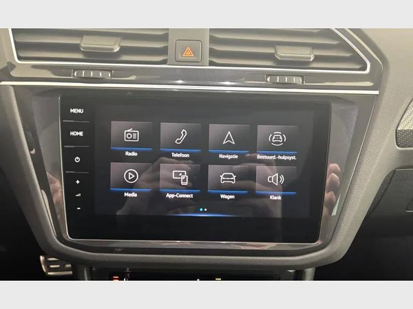 Volkswagen Tiguan (2024) — foto 5 van 15