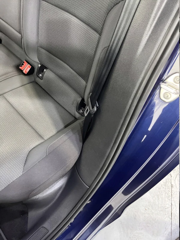 Volkswagen E-Golf (2019) — foto 60 van 75