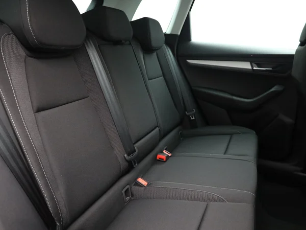 SKODA Karoq (2026) — foto 8 van 21