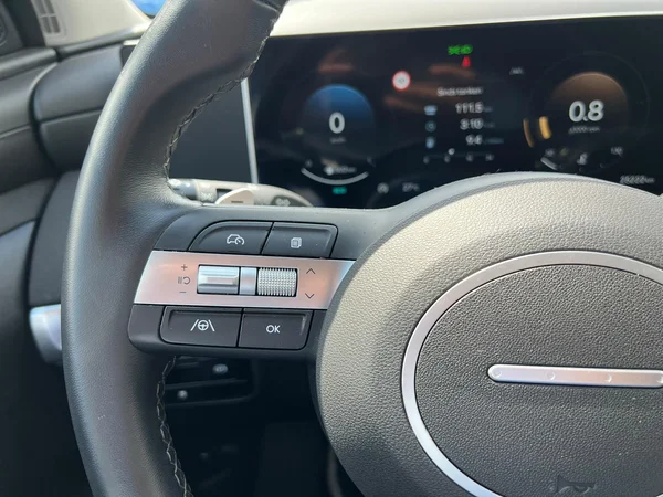 Hyundai Tucson (2025) — foto 2 van 17