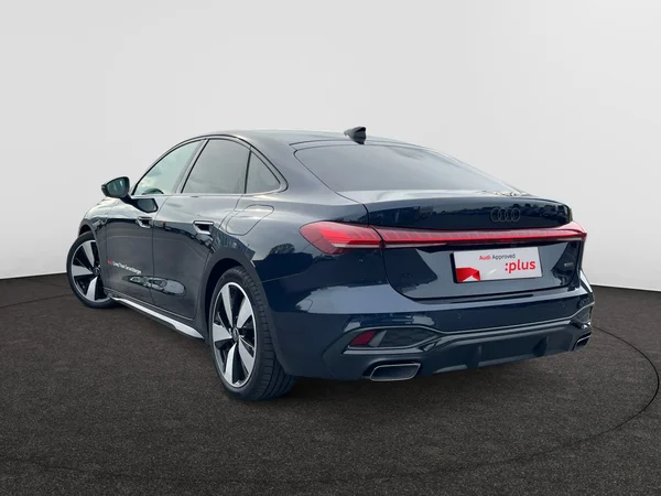 AUDI A5 e-hybrid (PHEV) (2025) — foto 18 van 24