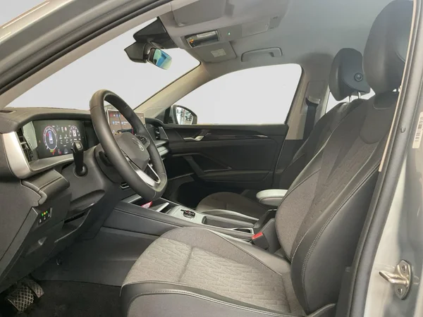 VOLKSWAGEN Tayron (2025) — foto 17 van 22