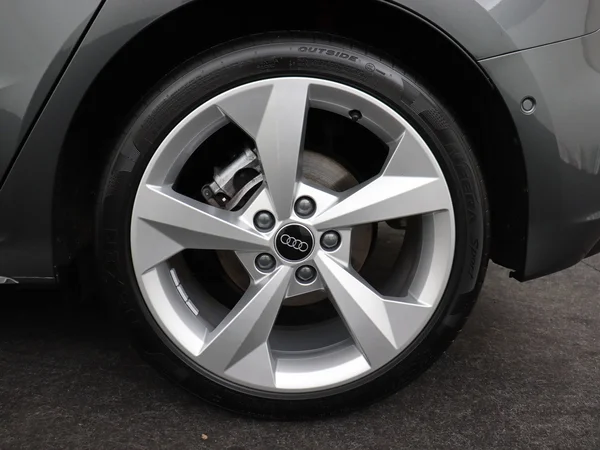 AUDI A3 Sportback (2025) — foto 14 van 18