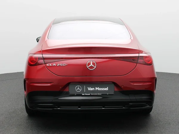 Mercedes-Benz CLA (2025) — foto 27 van 31