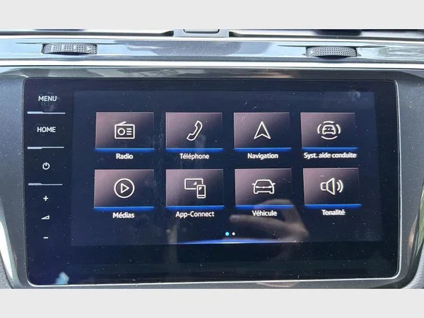 Volkswagen Tiguan (2021) — foto 22 van 35