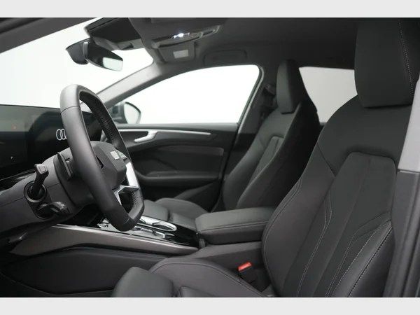 AUDI A6 Avant (2025) — foto 38 van 40
