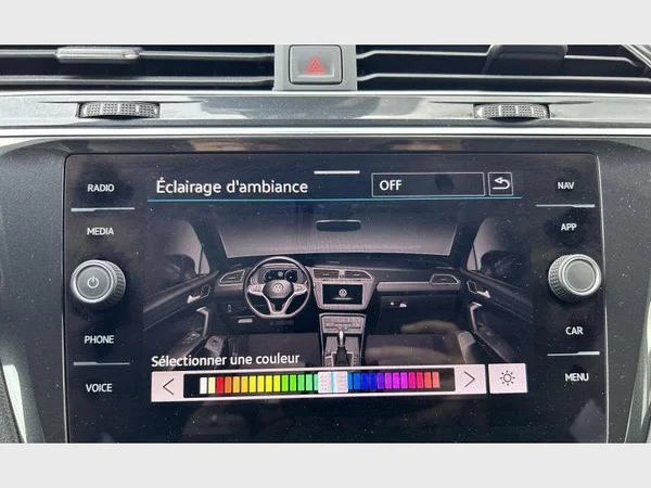Volkswagen Tiguan (2023) — foto 15 van 39
