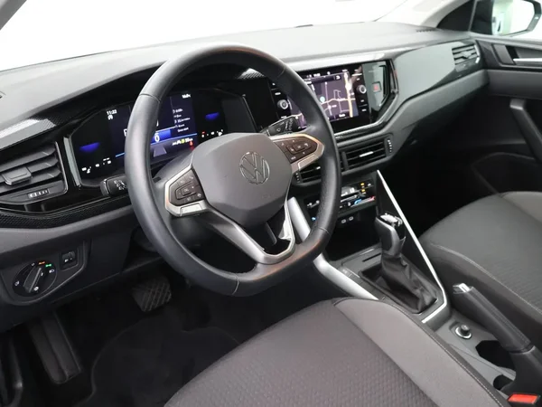 Volkswagen Polo (2024) — foto 16 van 29