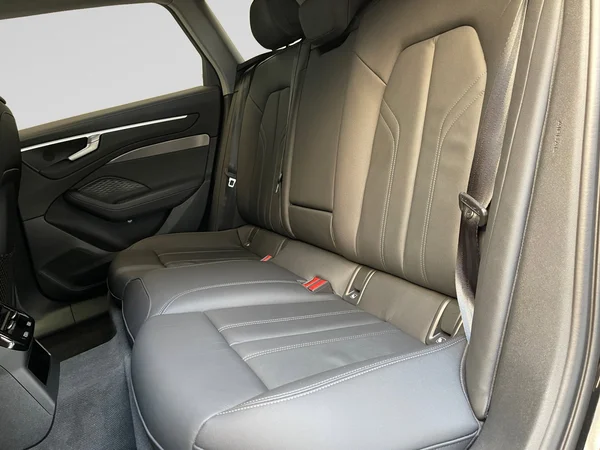 AUDI A6 Avant (2026) — foto 9 van 15