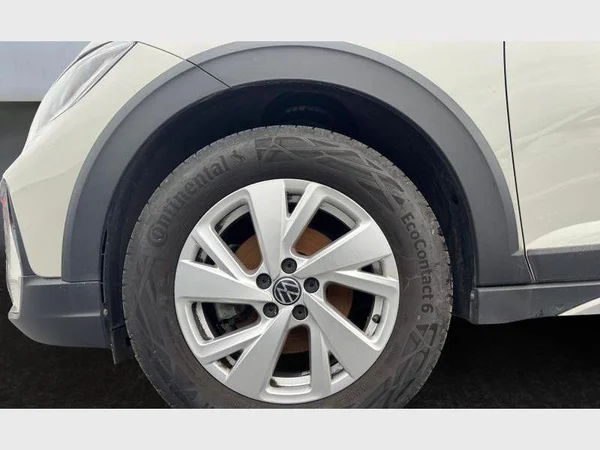 Volkswagen TAIGO (2023) — foto 22 van 24