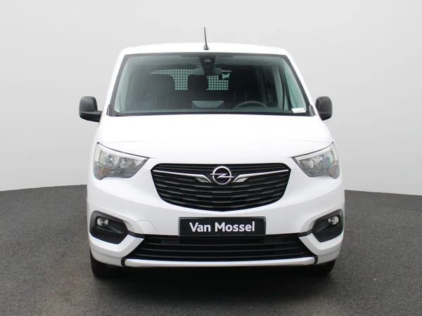 Opel Combo (2023) — foto 23 van 38