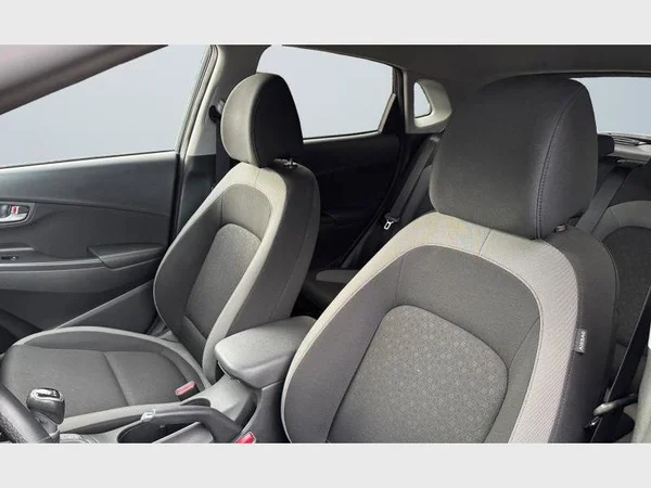 Hyundai KONA (2020) — foto 2 van 30