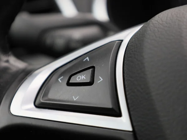Ford S-Max (2020) — foto 11 van 42