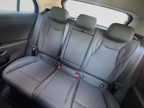 VOLKSWAGEN T-Roc (2026) — foto 2 van 19