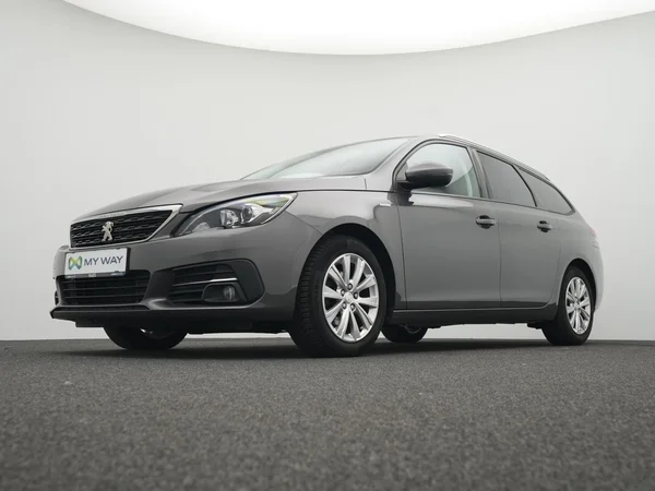 PEUGEOT 308 SW (2019) — foto 17 van 23