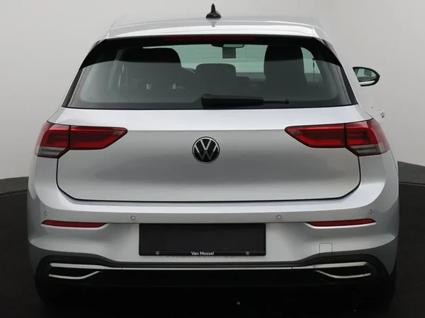 Volkswagen Golf (2022) — foto 4 van 24