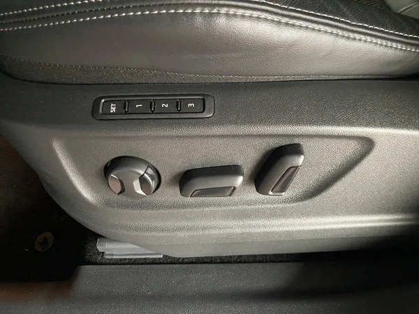 SKODA Kodiaq (2024) — foto 14 van 22