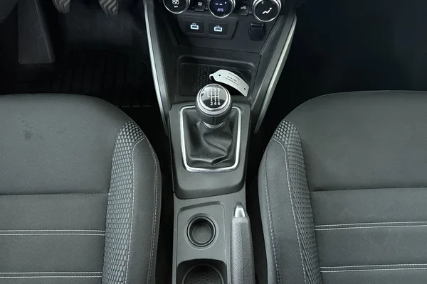 Dacia Duster (2022) — foto 4 van 21