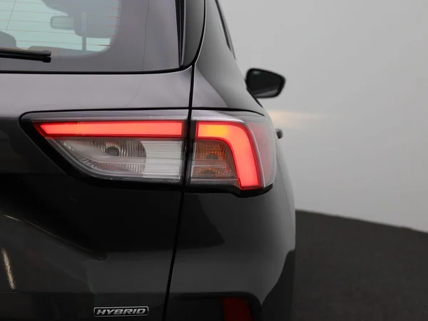 Ford Kuga (2022) — foto 32 van 41