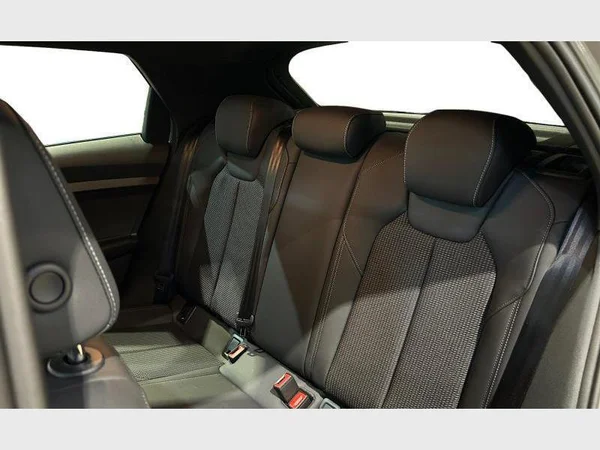 Audi A1 Sportback (2025) — foto 2 van 29