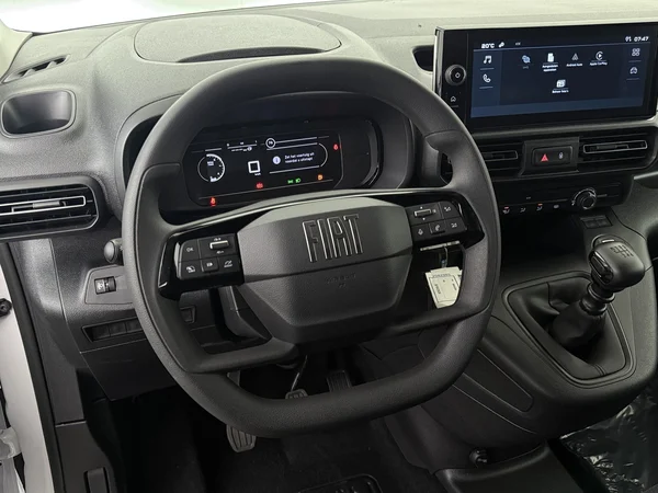 FIAT Doblo Cargo (2025) — foto 14 van 26