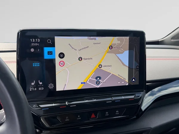 VOLKSWAGEN ID.4 (2023) — foto 7 van 21