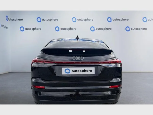 AUDI Q4 Sportback e-tron (2026) — foto 18 van 21