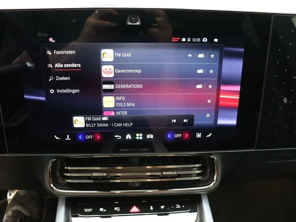 Mercedes-Benz CLA (2026) — foto 6 van 31