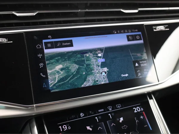 AUDI Q8 SUV e-hybrid (PHEV) (2026) — foto 15 van 28