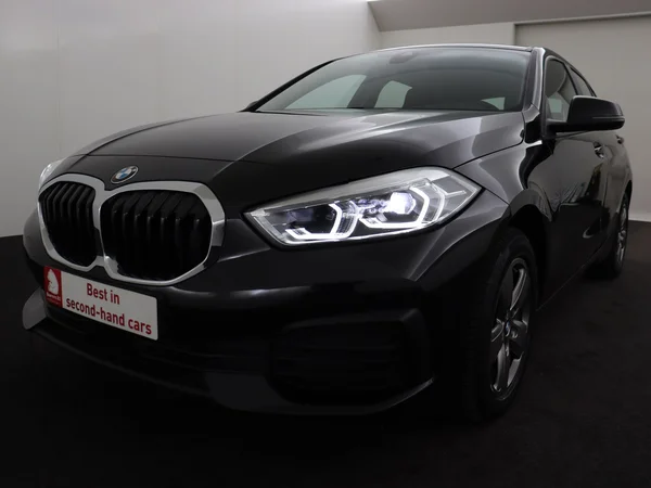 BMW 116 (2023) — foto 20 van 27