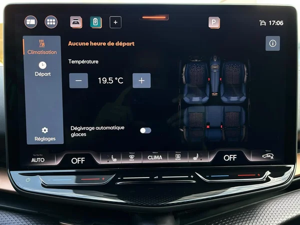CUPRA Tavascan (2025) — foto 13 van 20