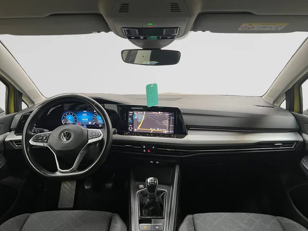 VOLKSWAGEN Golf VIII (2020) — foto 17 van 20