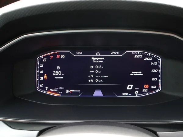 SEAT Leon (2021) — foto 11 van 27