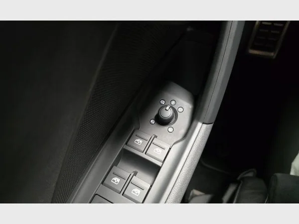 Audi A3 Sportback (2023) — foto 18 van 30