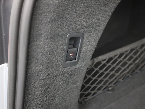 AUDI A6 Avant PHEV (2024) — foto 6 van 23