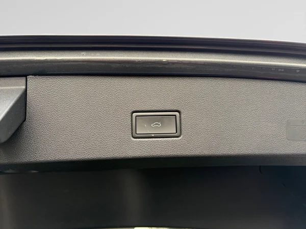 VOLKSWAGEN T-Roc (2022) — foto 3 van 11