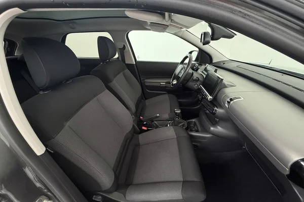 Citroen C4 Cactus (2019) — foto 15 van 34