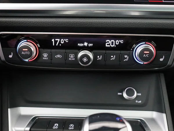 AUDI Q3 (2024) — foto 10 van 18