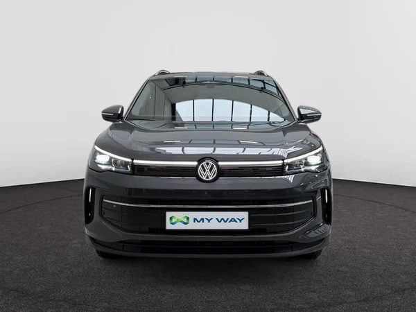 VOLKSWAGEN Tiguan (2026) — foto 8 van 19