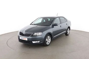 Skoda Rapid fc049cbd-2f50-4196-8dc4-674e641bb350