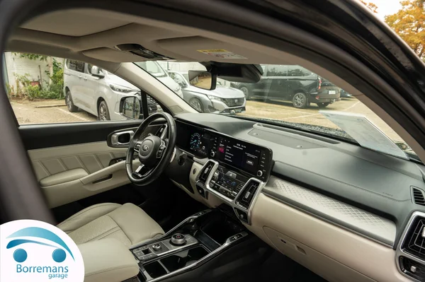 Kia Sorento (2021) — foto 65 van 131