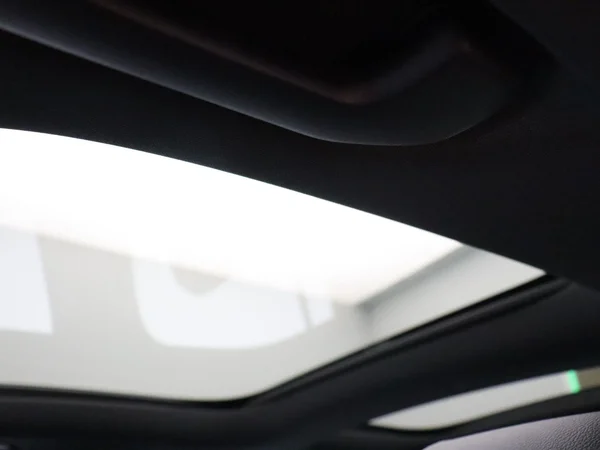 Mercedes-Benz EQA (2025) — foto 2 van 26
