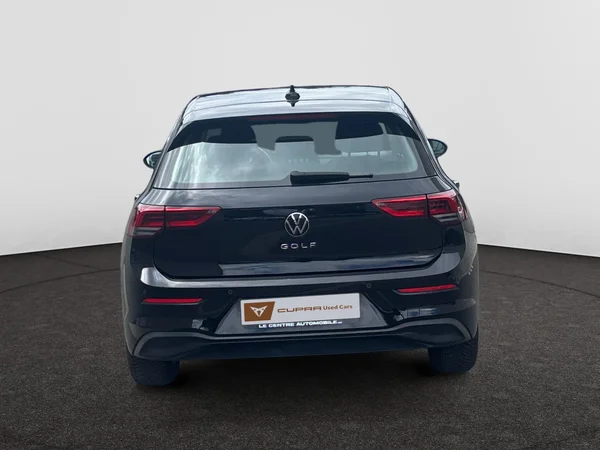 VOLKSWAGEN Golf VIII (2021) — foto 13 van 16