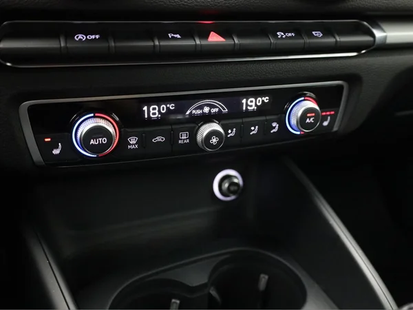 AUDI A3 Sportback (2020) — foto 9 van 19