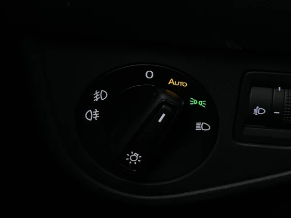 VOLKSWAGEN Taigo (2024) — foto 18 van 27