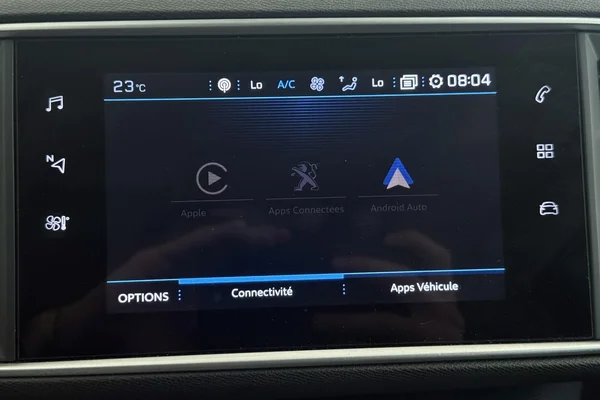 Peugeot 308 (2021) — foto 8 van 45