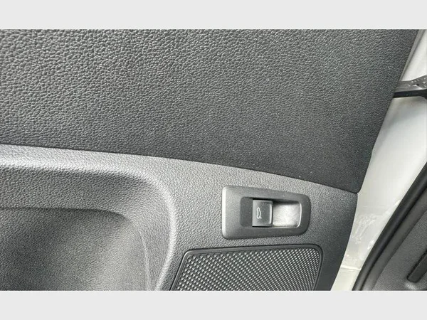 Skoda Karoq (2025) — foto 10 van 30